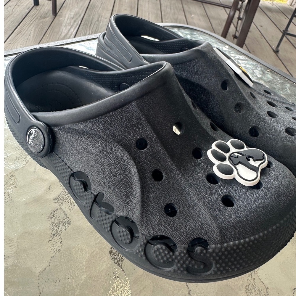 Crocs Classic Clog Black Junior Size J2 with Paw Print & Be The Change Jibbitz